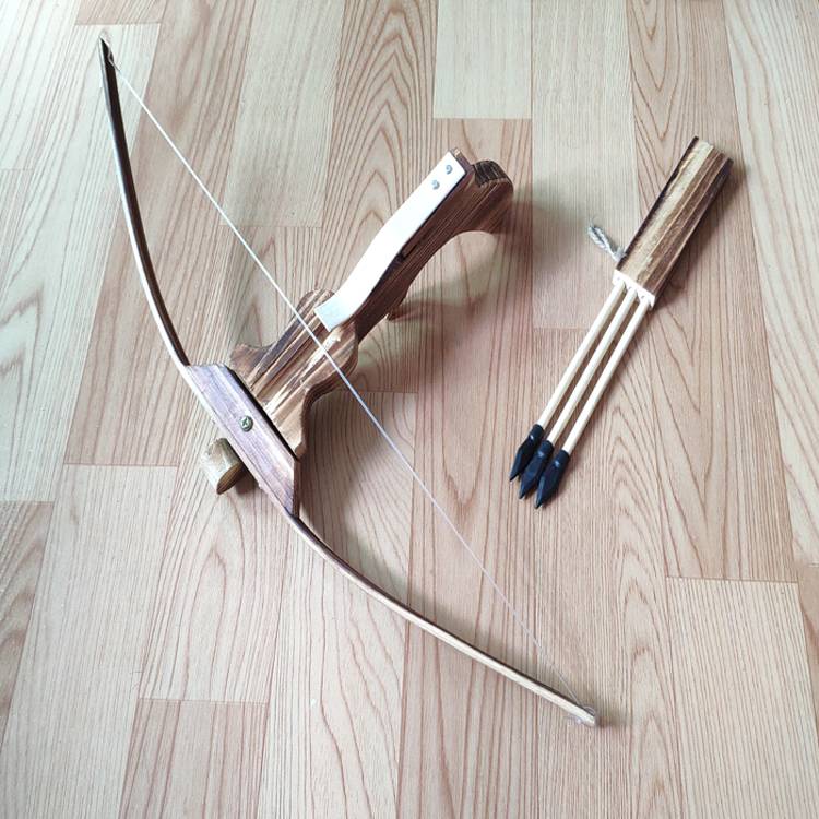 bamboo + 3 soft rubber arrows